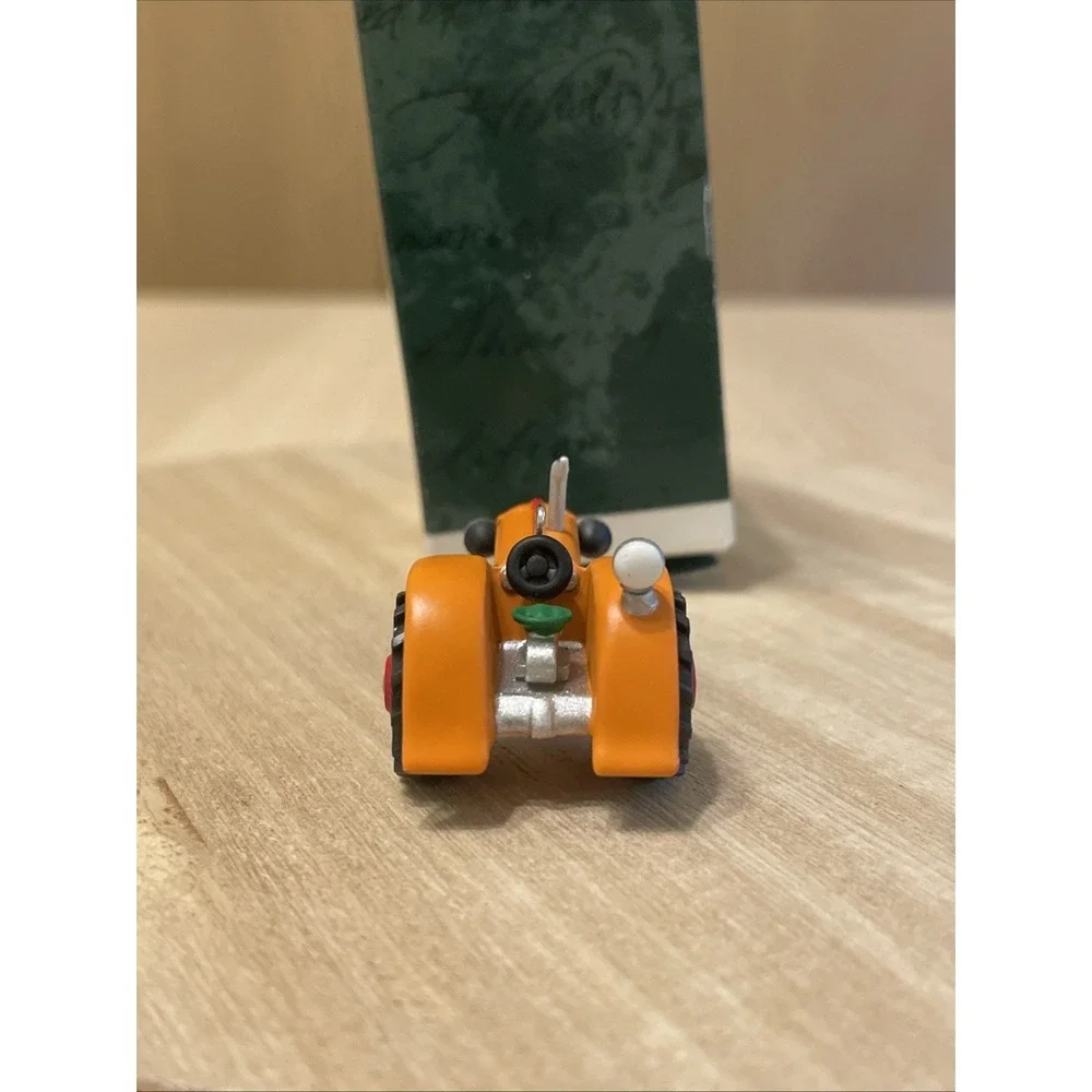 Hallmark Keepsake Miniature Antique Tractor Ornament 2000 Die-Cast Metal w/ Box